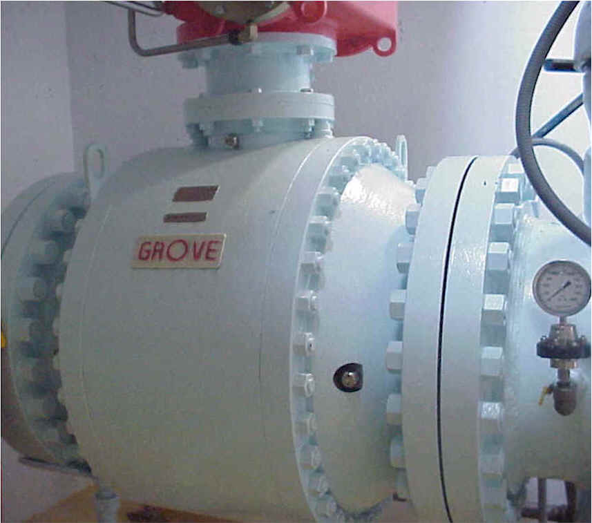 servic2.jpg (43285 bytes)
